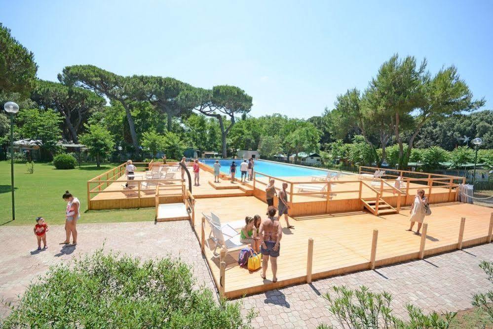 Parco Della Gallinara Lido dei Pini Extérieur photo